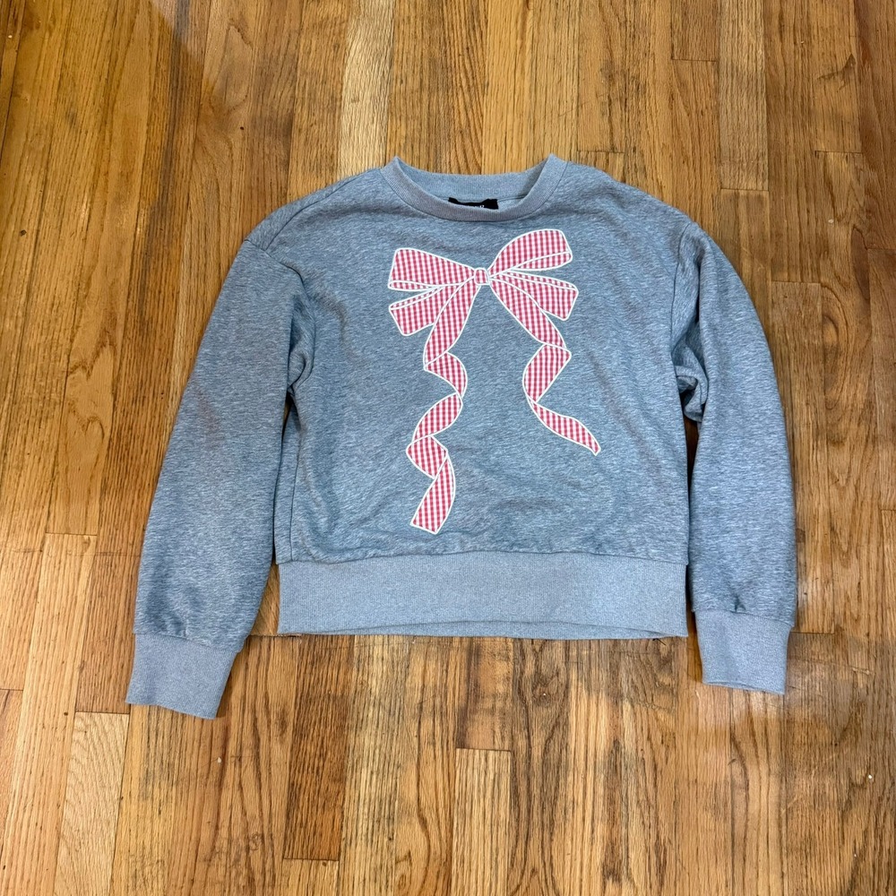 Cider Women's Grey Sweatshirt Pink Gingham Bow Coquette Graphic Crewneck Small